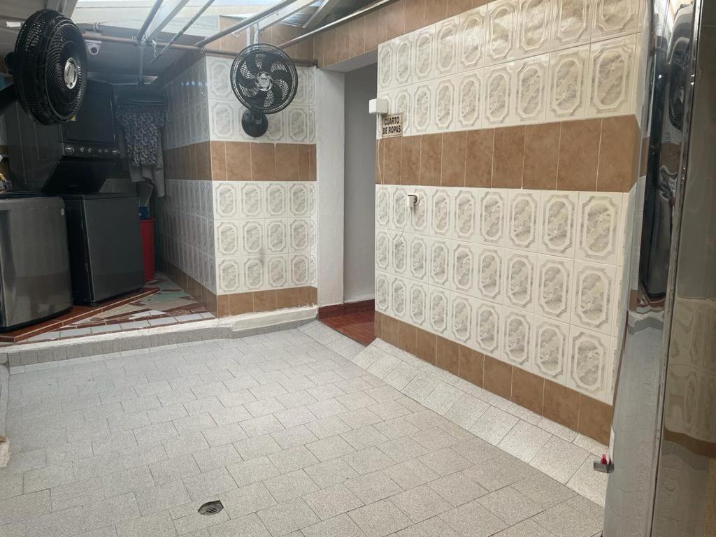Hostal Internacional Bogotá Extérieur photo